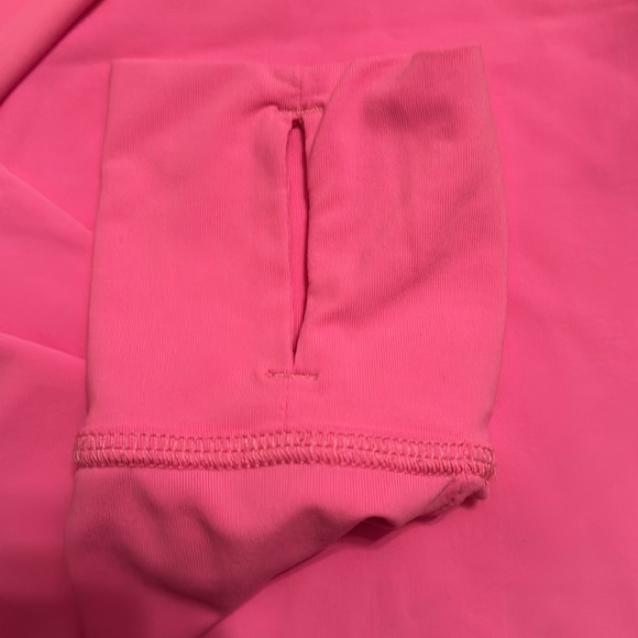 Lily Pulitzer Luxletic - Picture 3 of 4